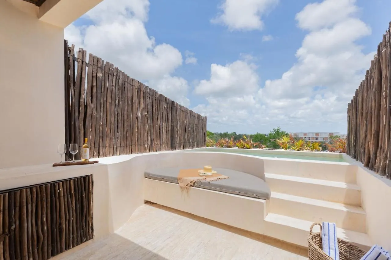 Luxury 2Br Apartment Aldea Zama With Private Rooftop Plunge Pool 24 7 Security In A Gated Community Tulum 0*,  Mexikó